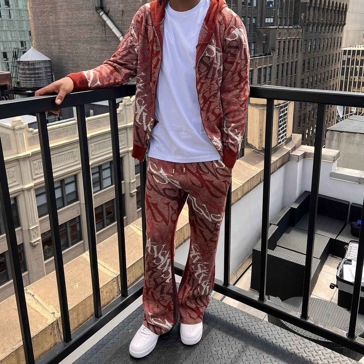 SI TU VEUX WAVE LOGO FLARE JOGGERS RUSTIC OMBRE